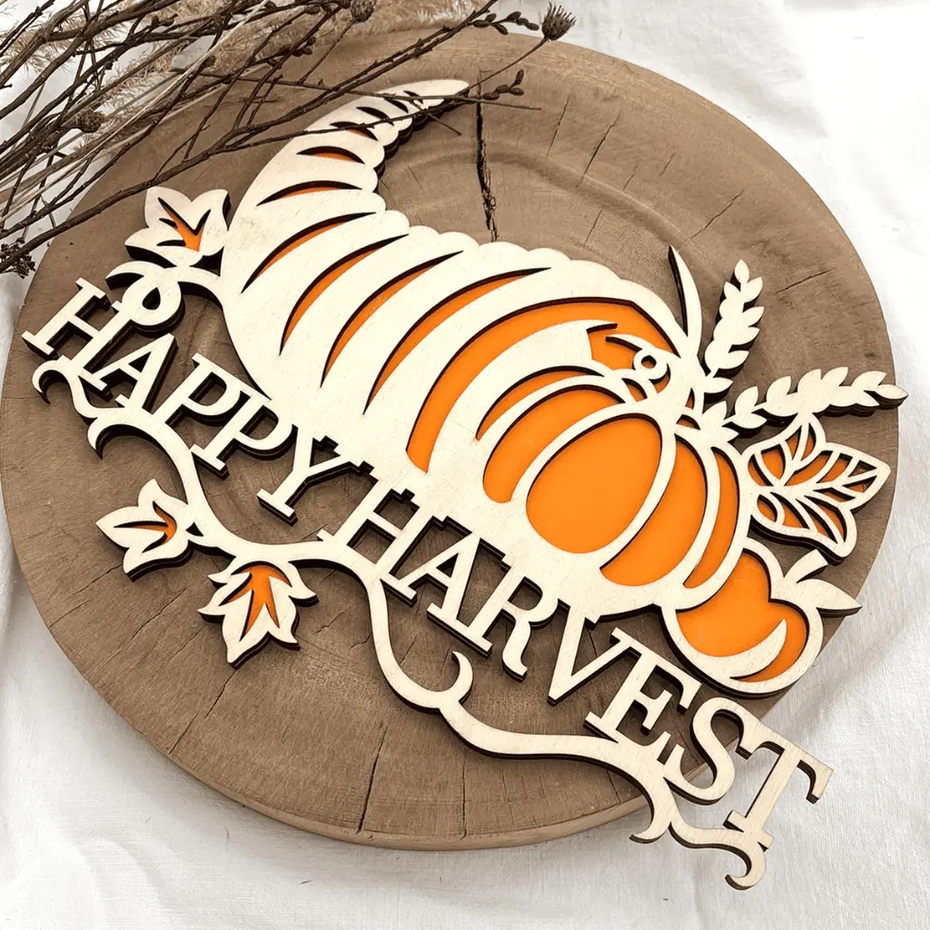 A01347-02-Herbstdeko - Glückliche Ernte.webp