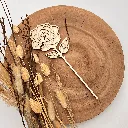 A00238-blumenstecker-rose-holz-natur-muttertag-geschenk-deko-seitlich.webp