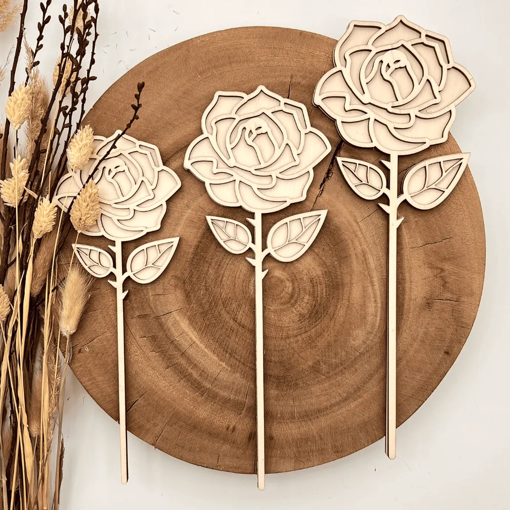 vergleich-s-m-l-rose-natur-geschenk-muttertag.webp