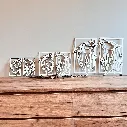 vergleich-s-m-l-geometrisches-zwei-woelfe-holz-weiß-wanddekoration-modern.webp