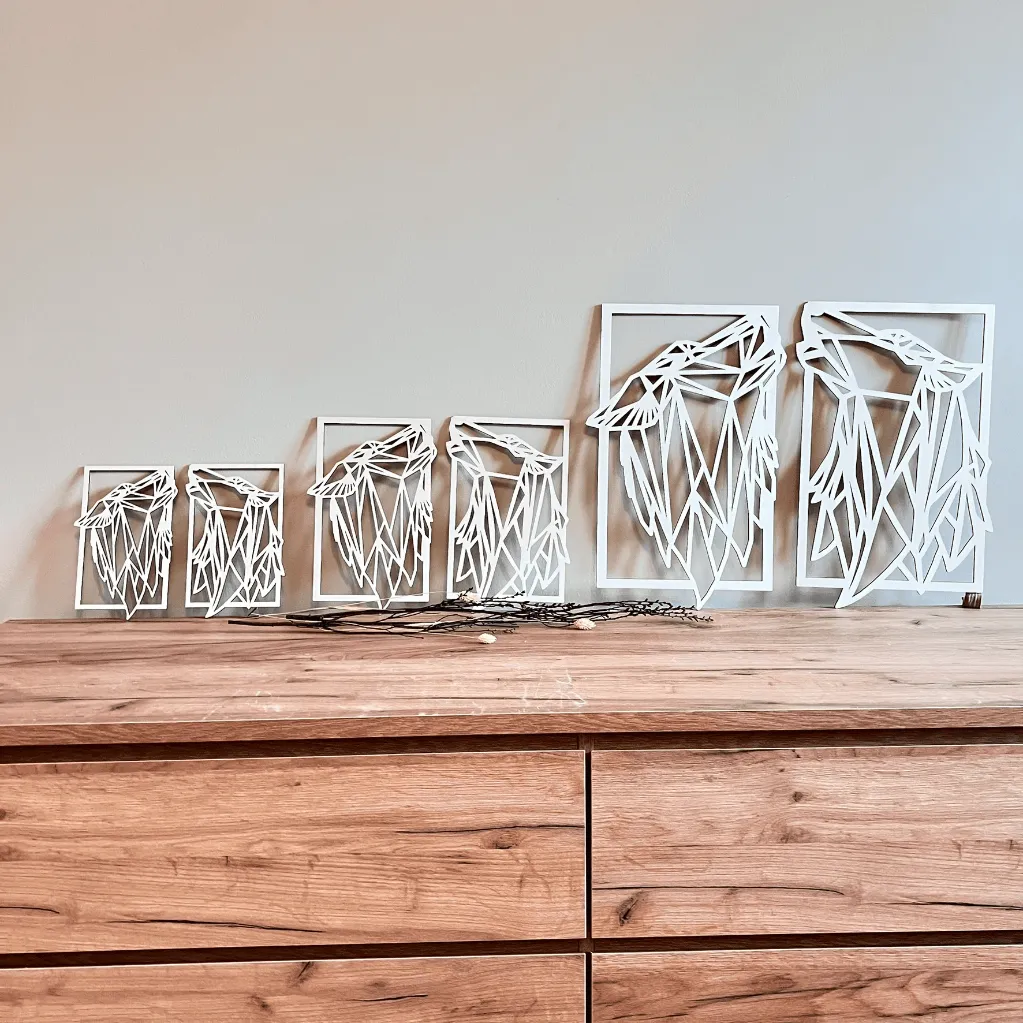 vergleich-s-m-l-geometrisches-zwei-woelfe-holz-weiß-wanddekoration-modern.webp