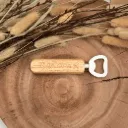 Vatertagsgeschenk Flaschenöffner mit Gravur aus Holz – „Bester Opa“