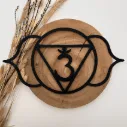 Chakra Symbol Ajna (Stirnchakra) aus Holz – spirituelles Motiv für Yoga & Meditation