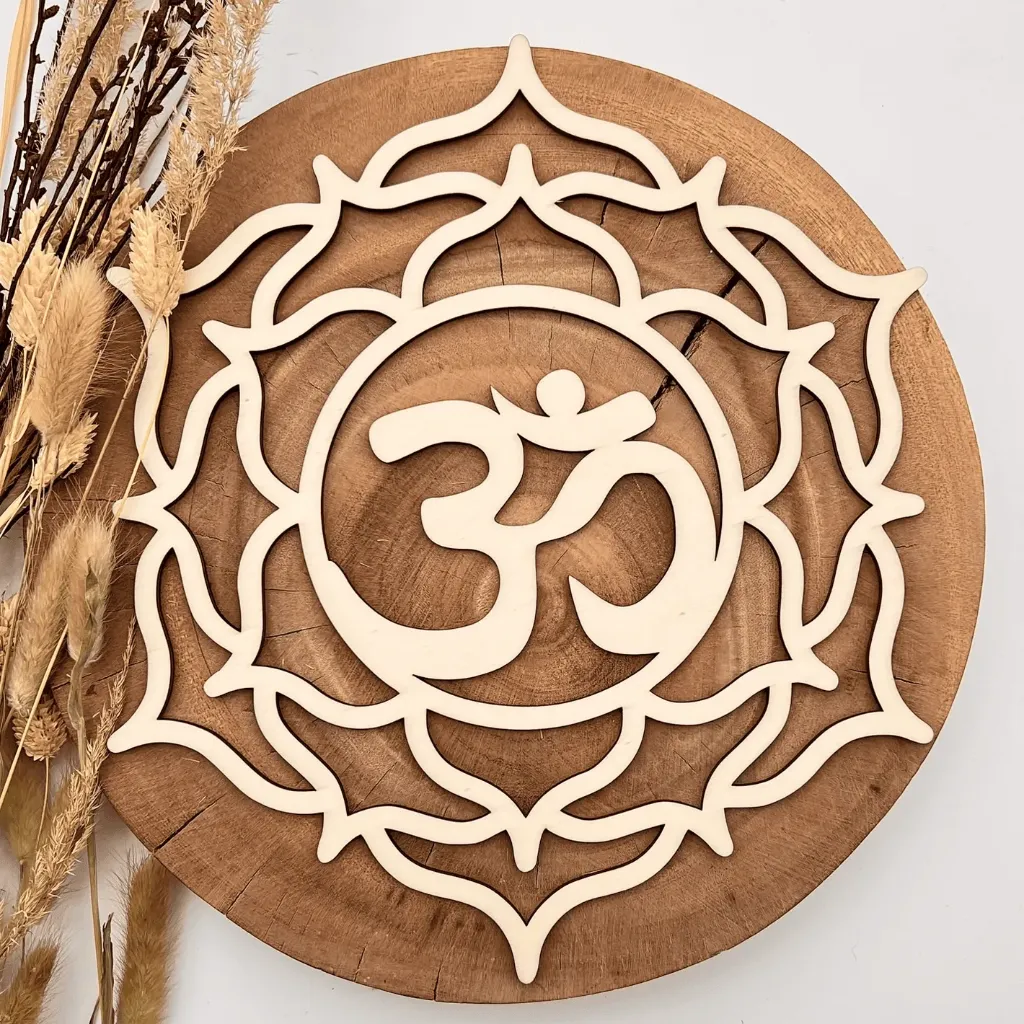 [A01730] Chakra Symbol Sahasrara (Kronenchakra) aus Holz – spirituelles Motiv für Yoga & Meditation (Natur)