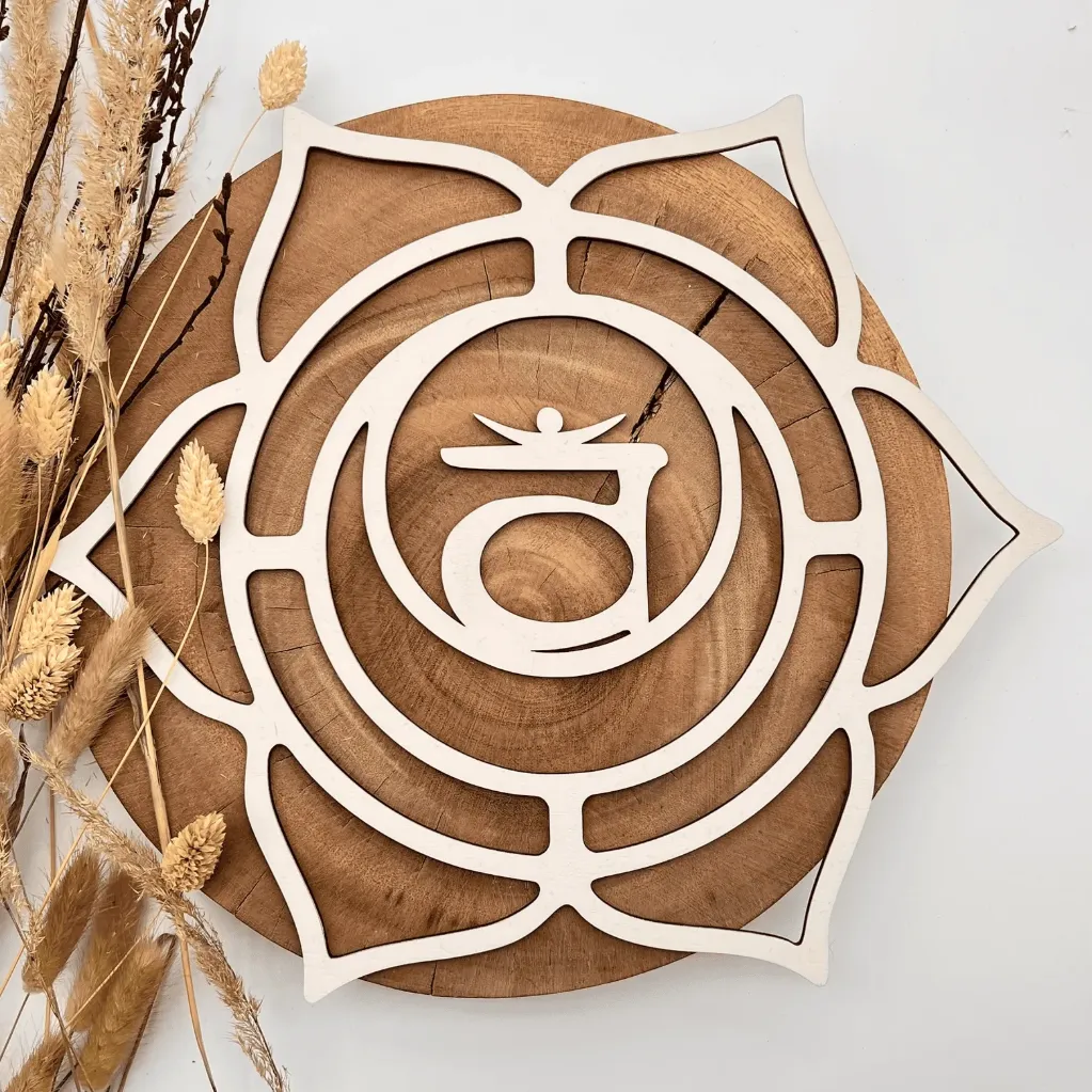 Chakra Symbol Svadhisthana (Sakralchakra) aus Holz – spirituelles Motiv für Yoga & Meditation