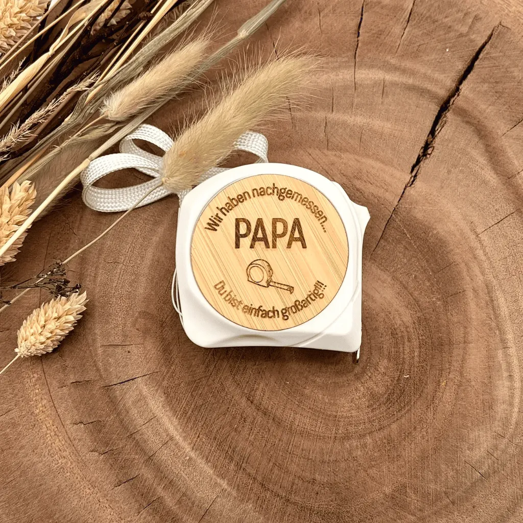 [A17776] Maßband mit Gravur für Papa – perfektes Vatertagsgeschenk (Weiß)