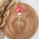 Holz-Nelke mit „love“-Stängel – kleine Aufmerksamkeit