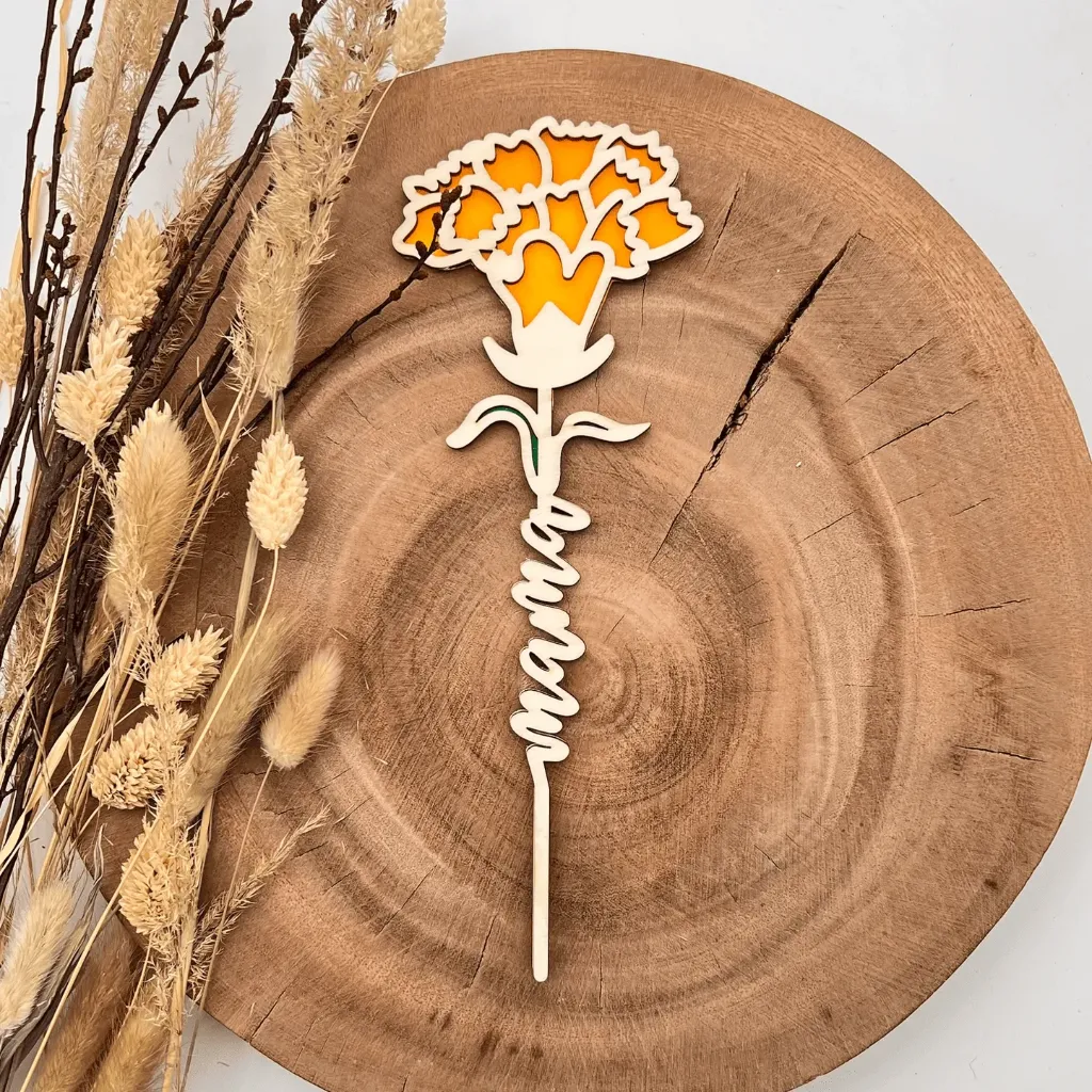 Holz-Nelke mit „Mama“-Stängel – Geschenkidee Muttertag