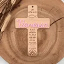Personalisiertes Kreuz zur Kommunion aus Holz mit farbigem Acryl-Schriftzug - Ichthys Motiv