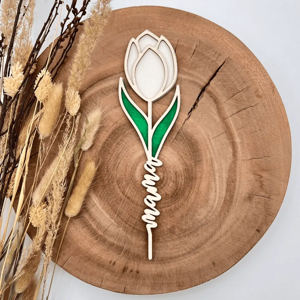 Holz-Tulpe mit „Mama“-Stängel – Geschenk für Mama