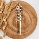 Pflanzenstecker aus Holz – Blütenstil