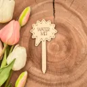 Pflanzenstecker aus Holz mit Spruch – „WATER ME!“