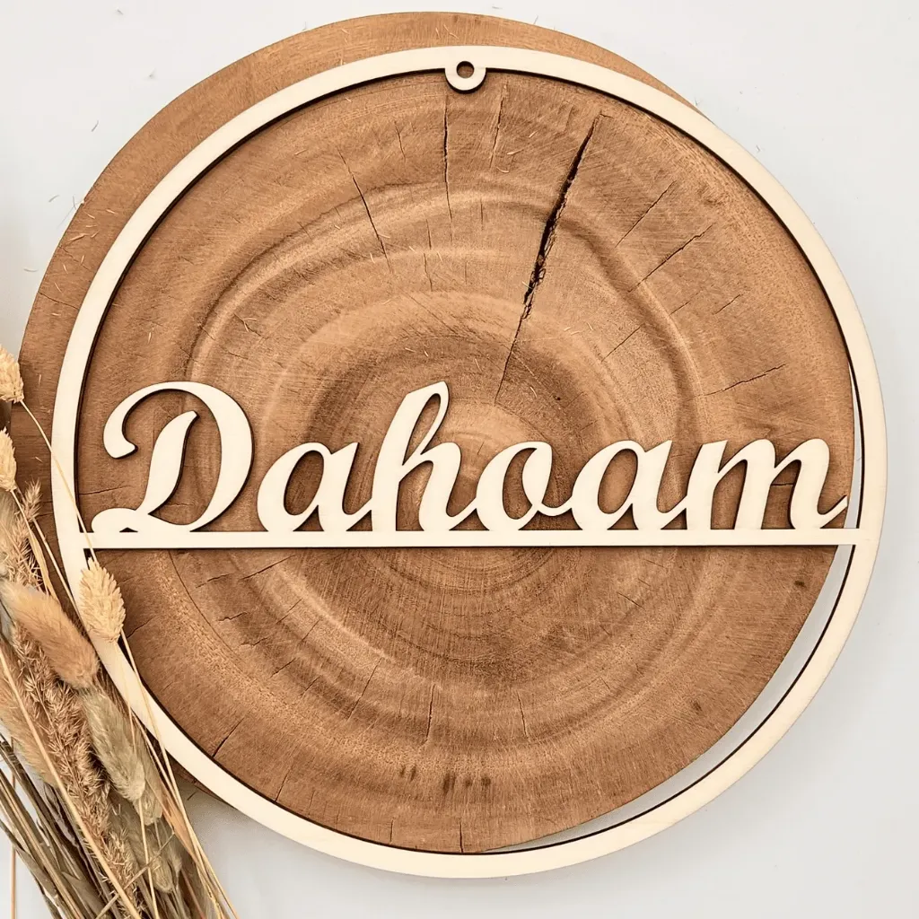 [A00334] Türkranz aus Holz „Dahoam“ (Natur)
