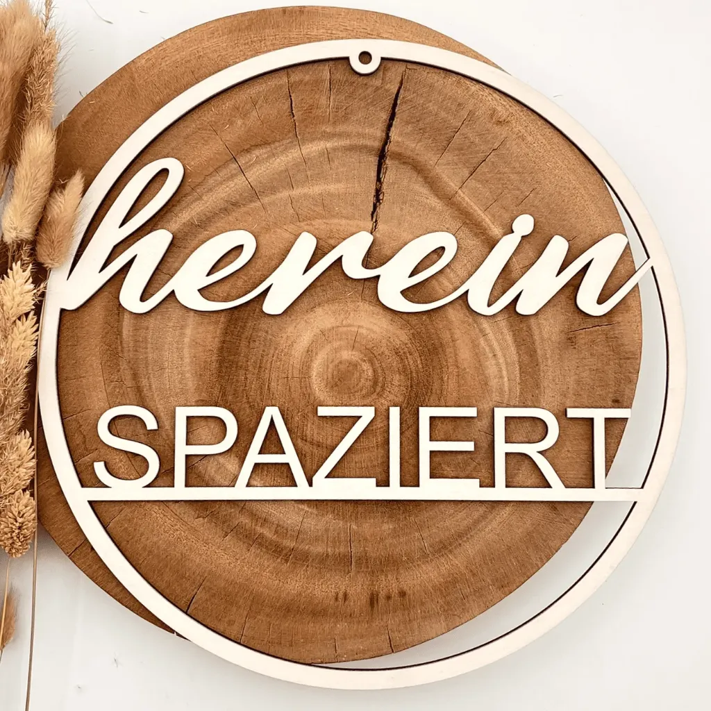 Türkranz aus Holz „herein SPAZIERT“