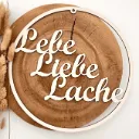 Türkranz aus Holz „Lebe, Liebe, Lache“