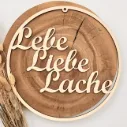 Türkranz aus Holz „Lebe, Liebe, Lache“