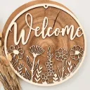 Türkranz aus Holz „Welcome“ mit Blumenmotiv