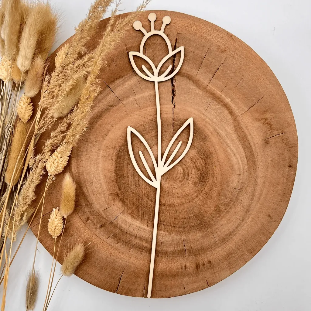 [A00411] Wildblumenstecker Knospenblüte aus Holz – stilvolle Blumendeko