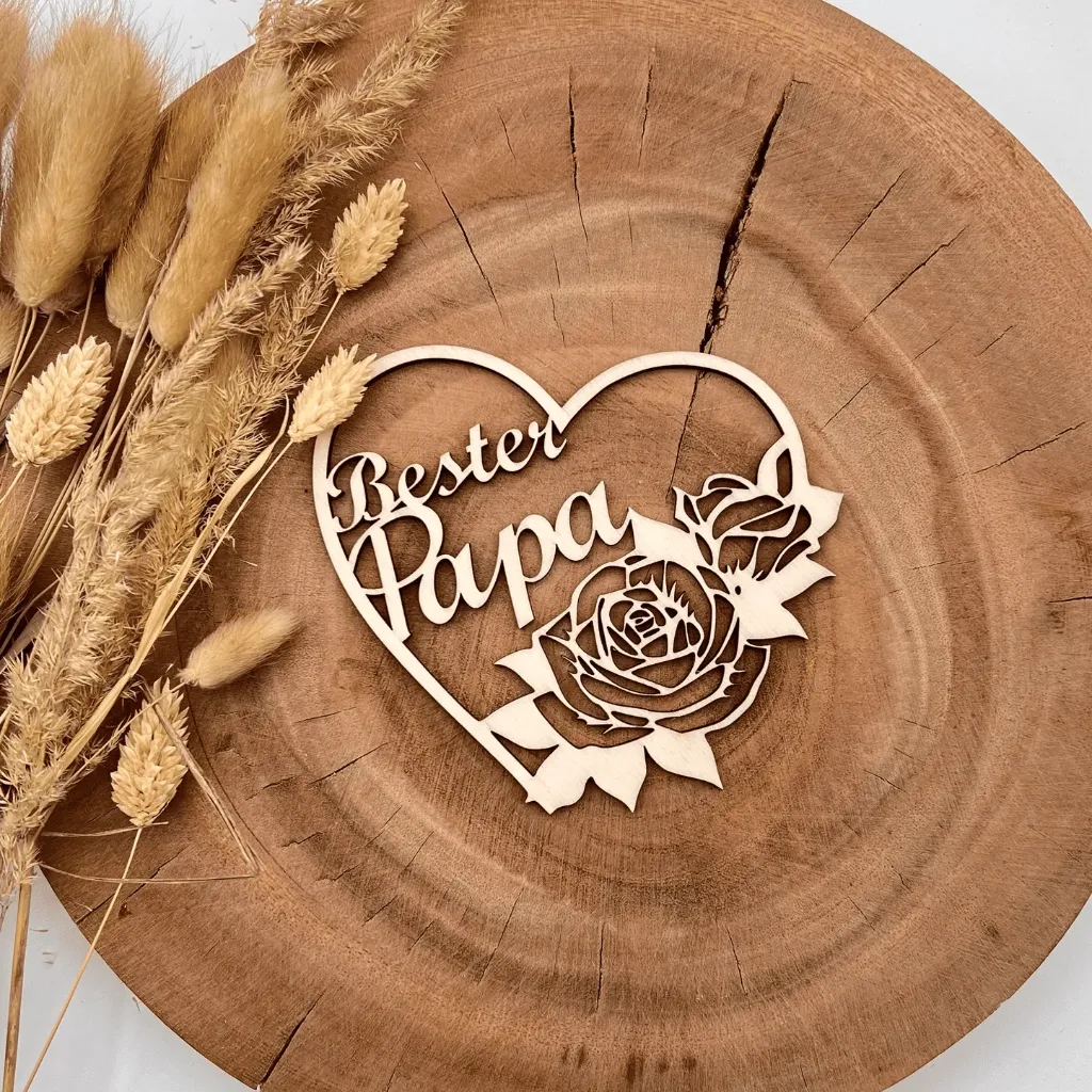 [A00941] Herzdekoration „Bester Papa“ (Natur, 13 × 26 cm)