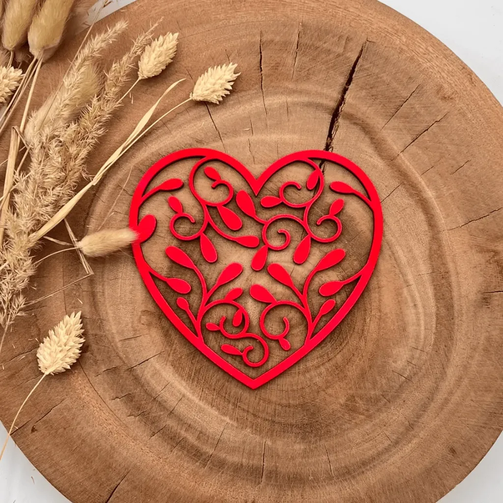 Herz Deko aus Holz – Florales Mandala