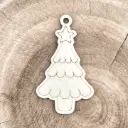 Weihnachtsanhänger aus Holz – schlichter Weihnachtsbaum zum Anmalen