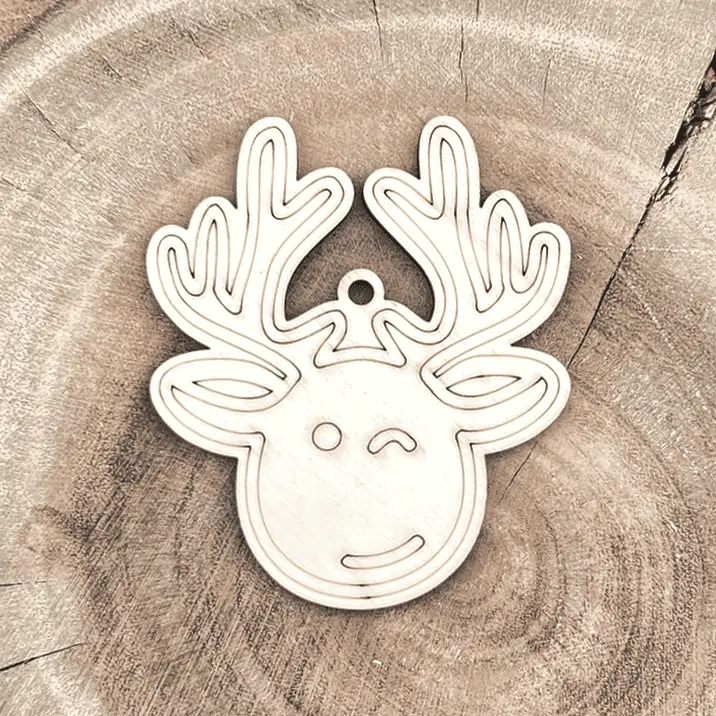 Weihnachtsanhänger aus Holz – zwinkerndes Reh zum Anmalen