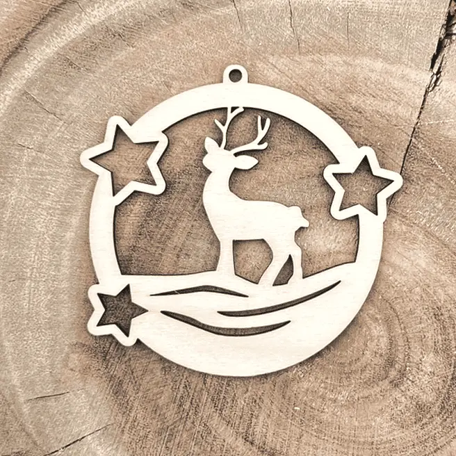 [A01132] Weihnachtsanhänger aus Holz – Rehlein im Rahmen