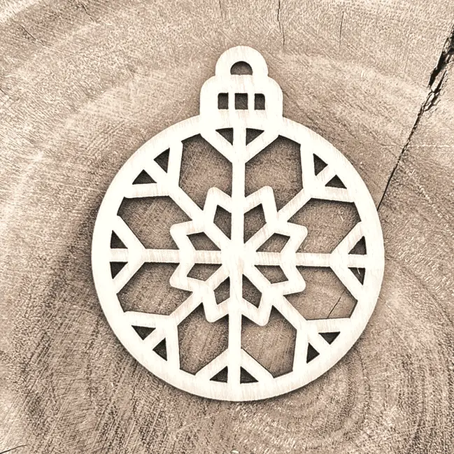 Weihnachtsanhänger aus Holz – Frostzauber