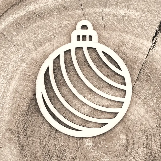 Weihnachtsanhänger aus Holz – Schneewirbel