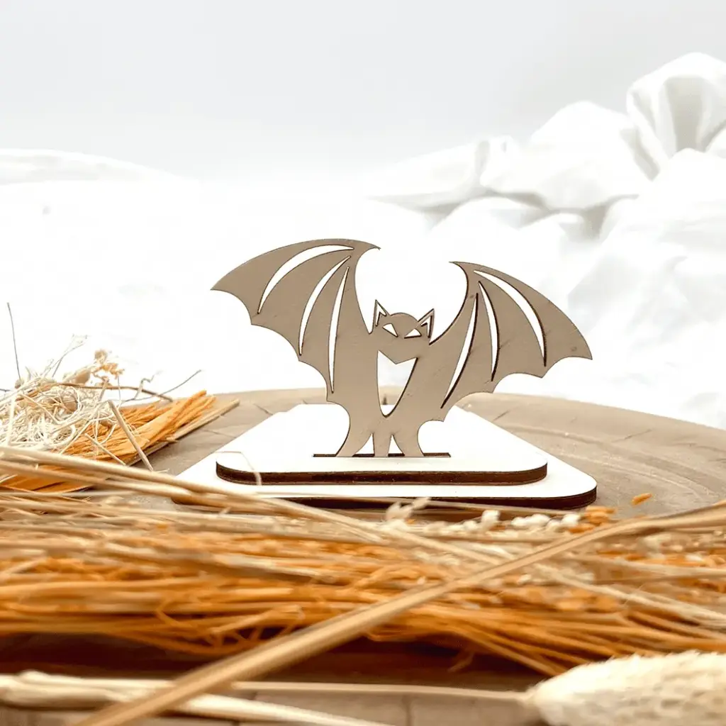 [A01218] Halloween Kerzenpodest aus Holz – Fledermaus (Natur)