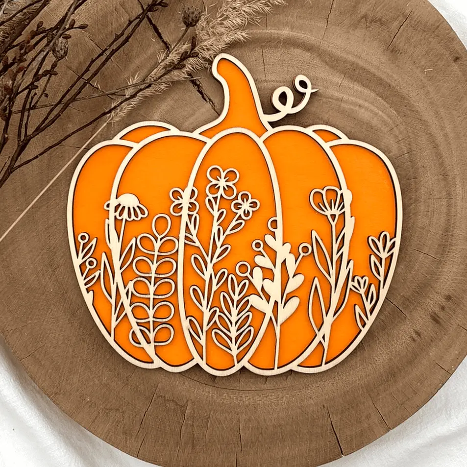 Kürbisdeko - Blütengefüllter Kürbis