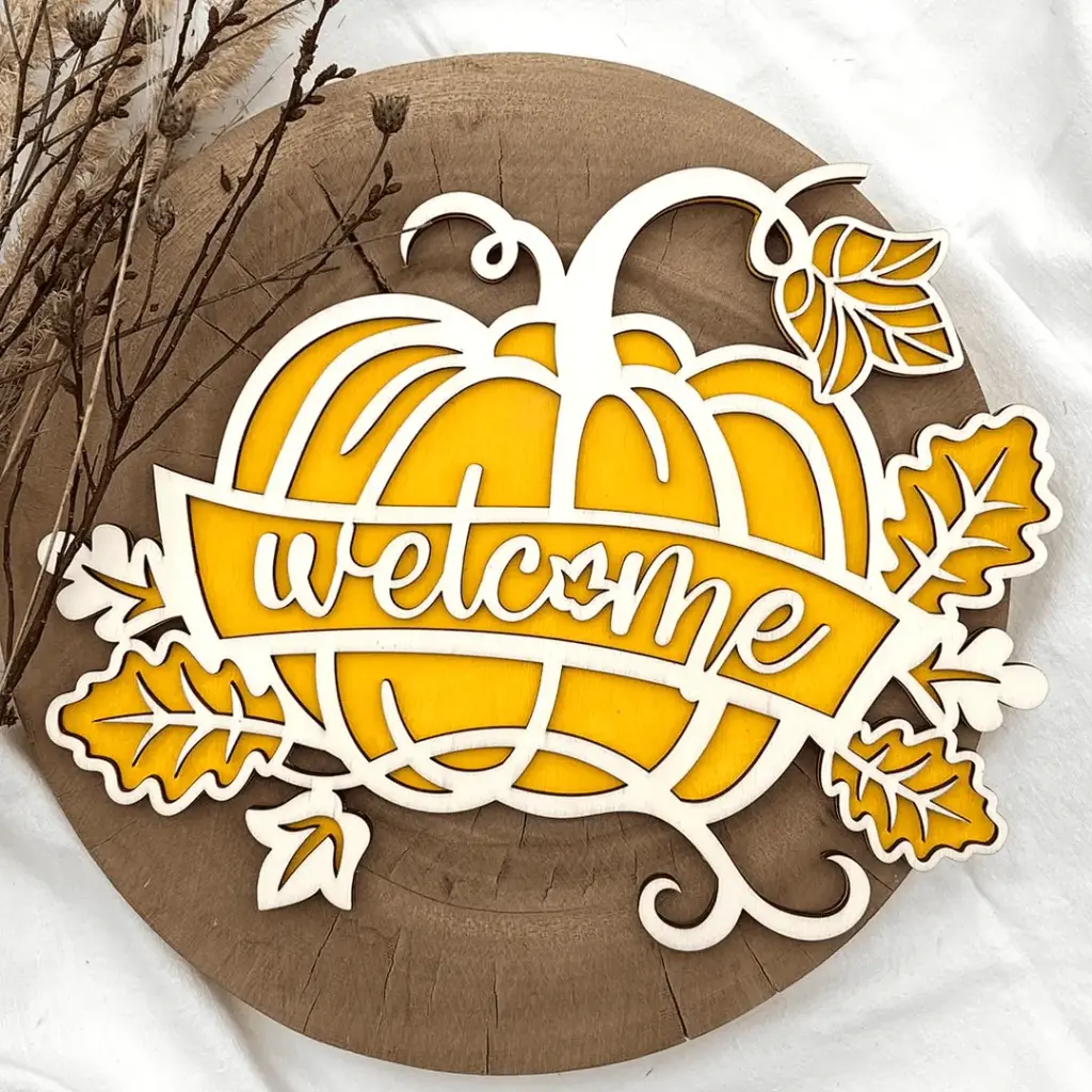 Herbst Deko aus Holz – Kürbis Willkommensschild