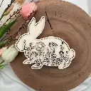 Osterhasensteher Wiesenglück aus Holz – Frühlingsdeko