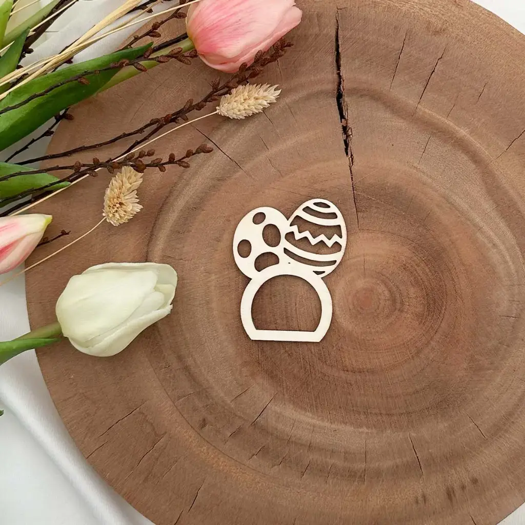 Serviettenring aus Holz – Eier