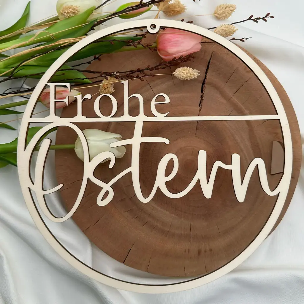 [A01477] Türkranz aus Holz „Frohe Ostern“ (Natur)