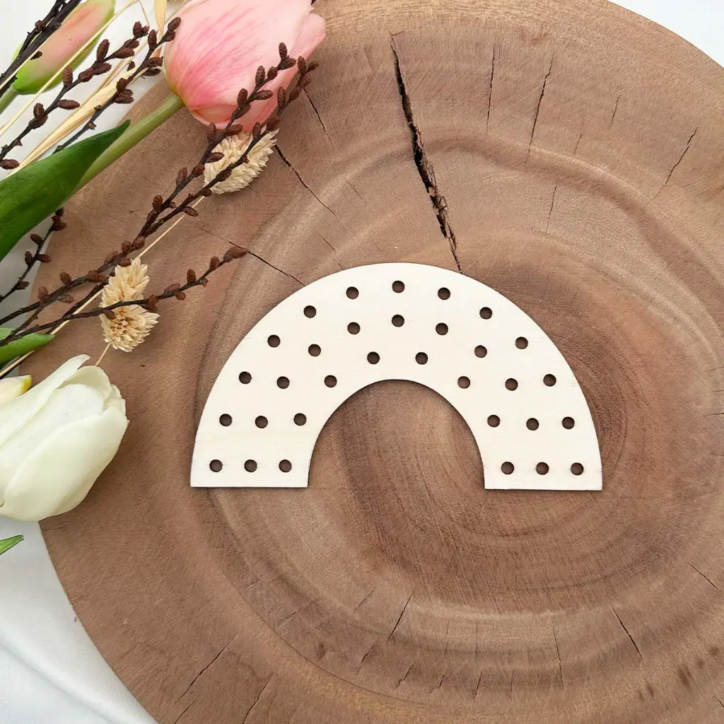 [A01498] Oster-Stickvorlage Regenbogen aus Holz – DIY Osterdeko