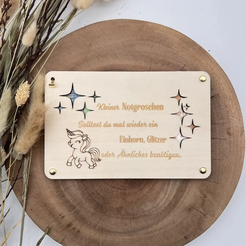 [A01687] Geldgeschenk aus Holz „Kleiner Notgroschen“ – Einhorn